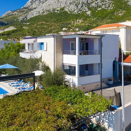 Levanda * マカルスカ