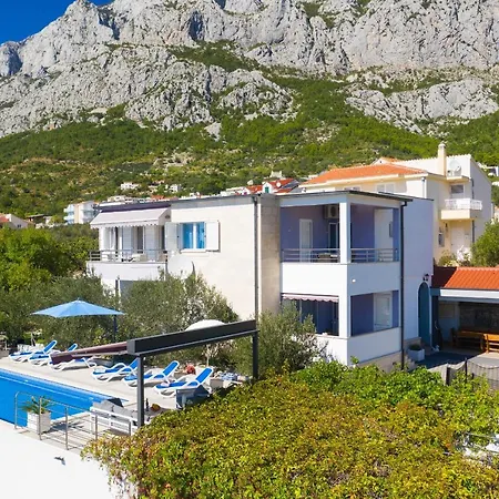 Levanda * マカルスカ