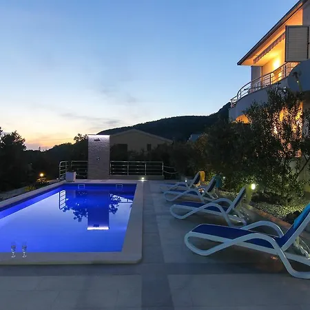 Villa Levanda Makarska